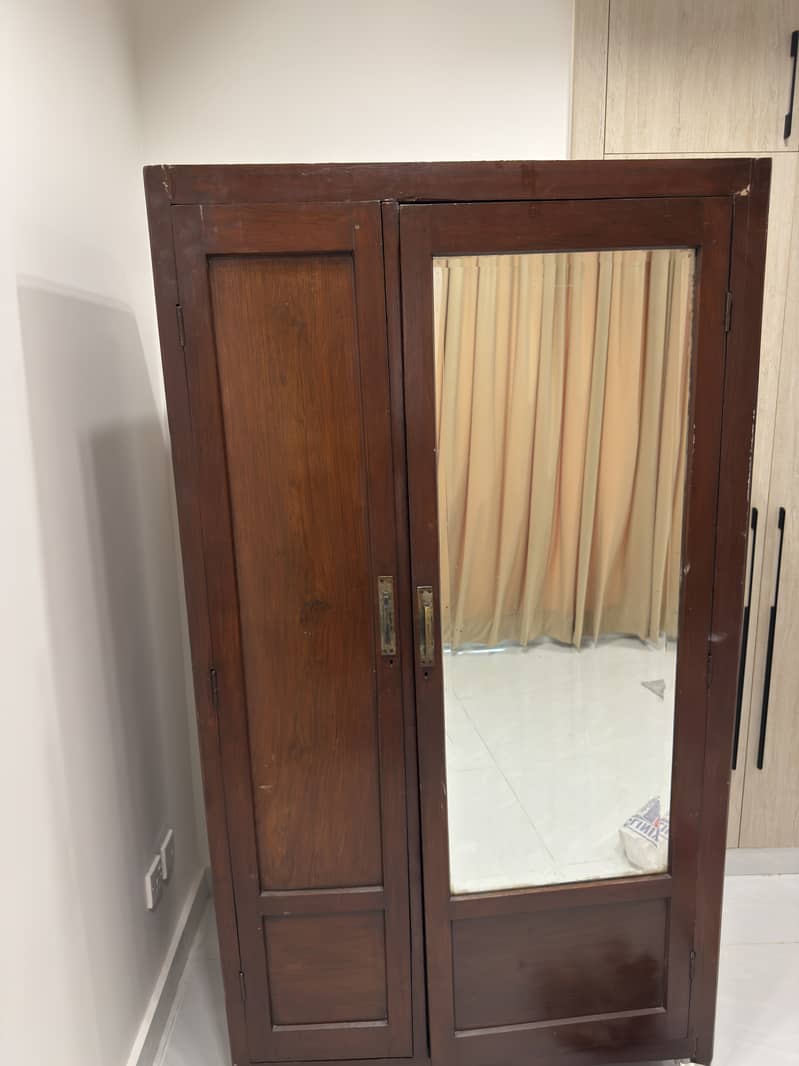 Solid wood cupboard 0