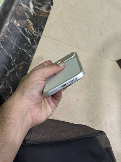 Apple iPhone 17 Pro Max jv