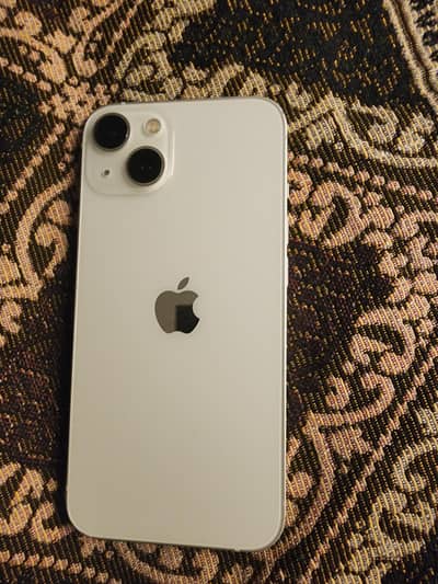 Apple iPhone 13