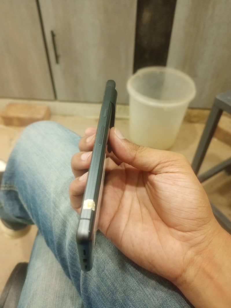 Google Pixel 7 4