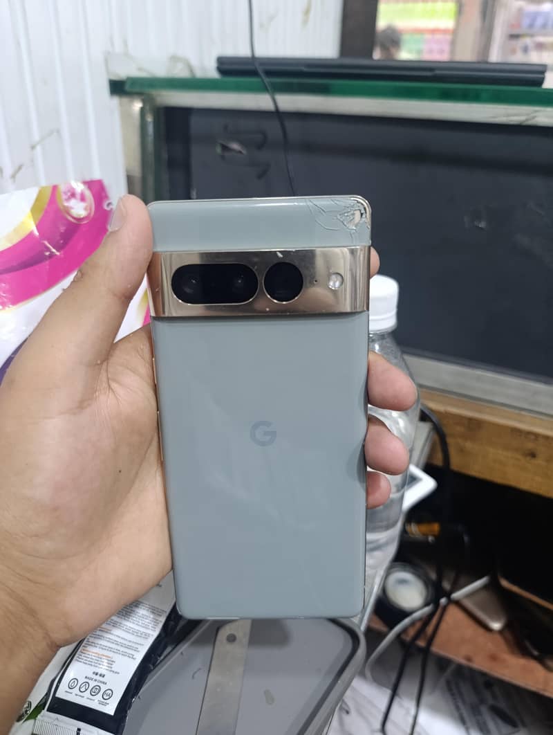 Google Pixel 7 Pro 0