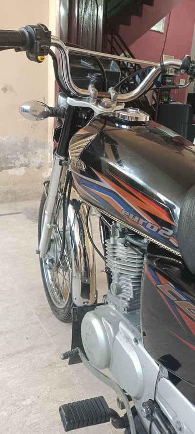 Honda CG 125 For sale in very Good Condition