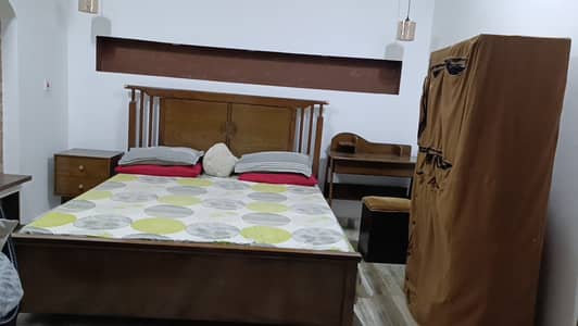 Premium Quality Wooden Bedroom Set – Excellent Condition