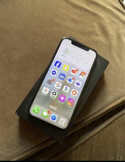 Apple iPhone 12 Pro