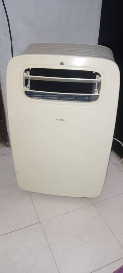 1 ton portable ac condition 10/10 100% original gas chilled cooling