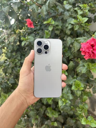 Apple iPhone 15 Pro Max