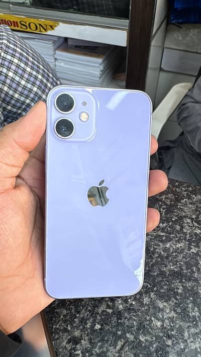 Apple iPhone 12 mini