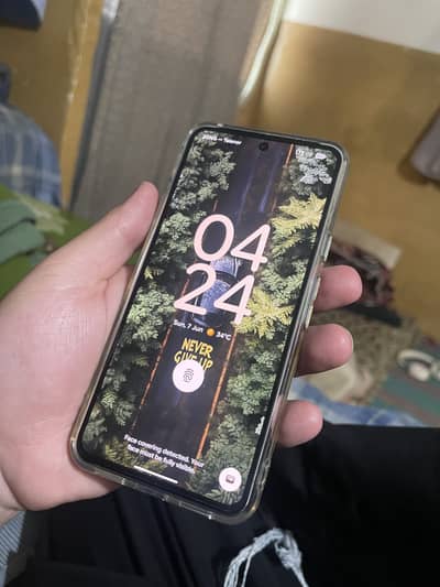 Google 8 8/128