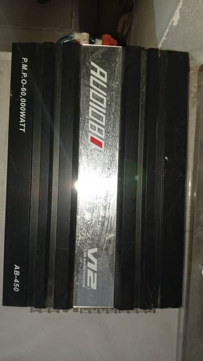 Amp + basstube with Box