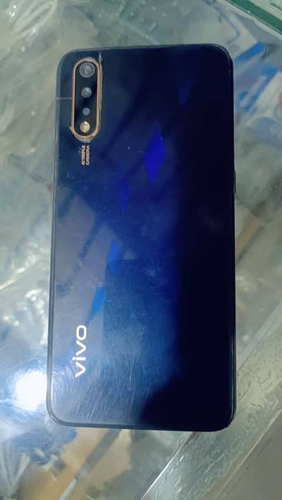 Vivo S1