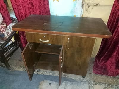 urgent for sale  istree stand