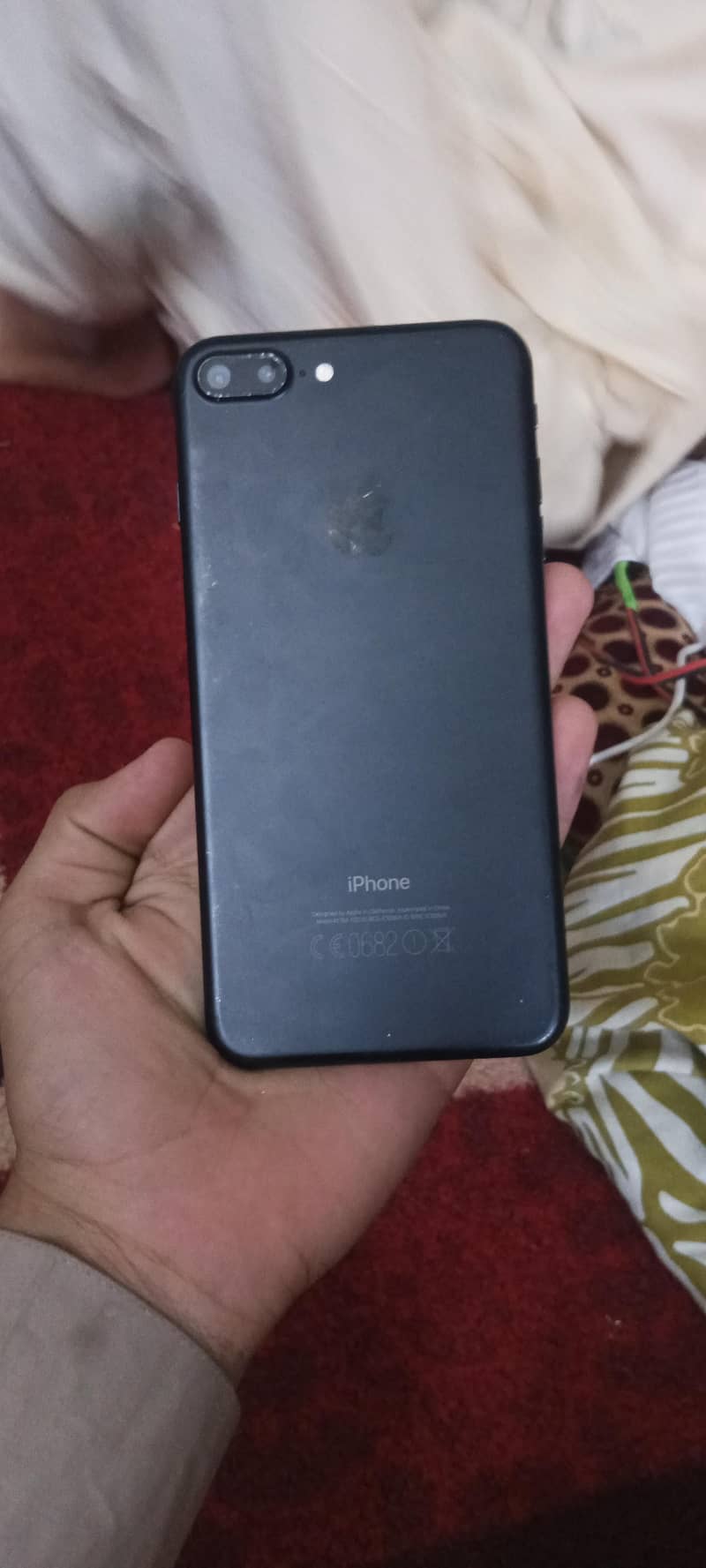Apple iPhone 7 Plus 0