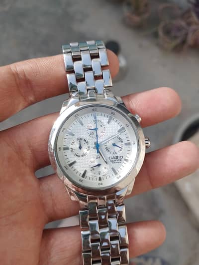 **Title:** Casio Edifice Chronograph - Original  **Description:**