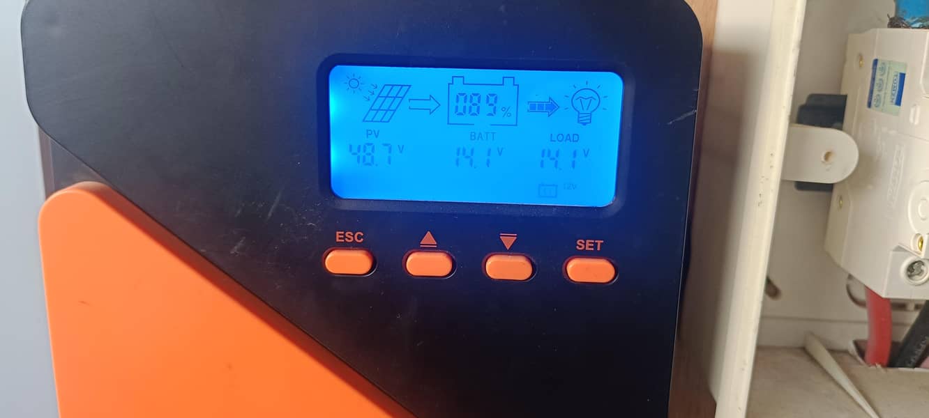 Mppt Solar Charge controller 9