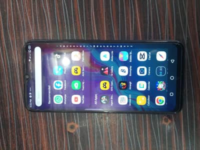 Infinix Hot 8