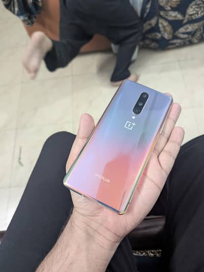 Oneplus 8 for sale lines in panel