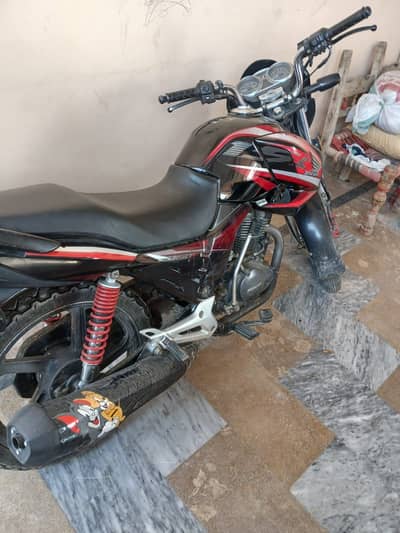 Honda cb 150