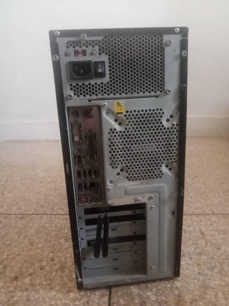 Pc with lcd 4