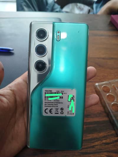 Tecno CAMON 40 Pro