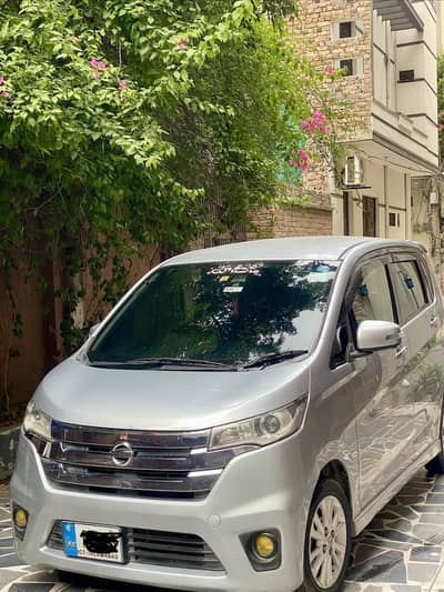 Nissan Dayz 2015/18 full option car