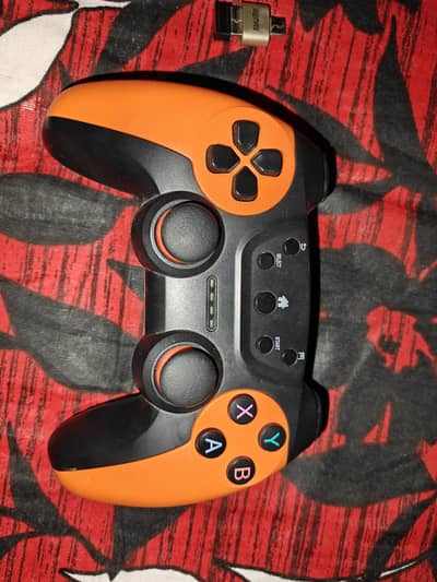 Android/PC gaming controller with OTG