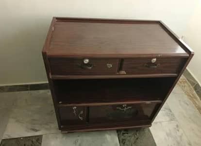 Dressing table
