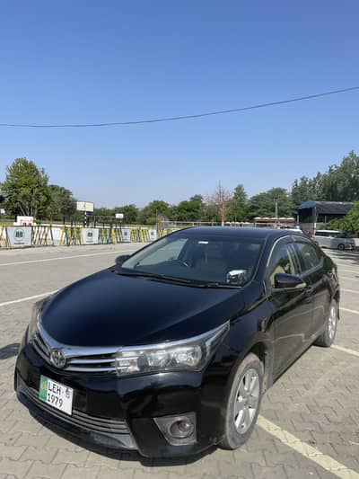 Toyota Corolla Altis 2015