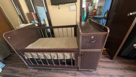 Baby cot