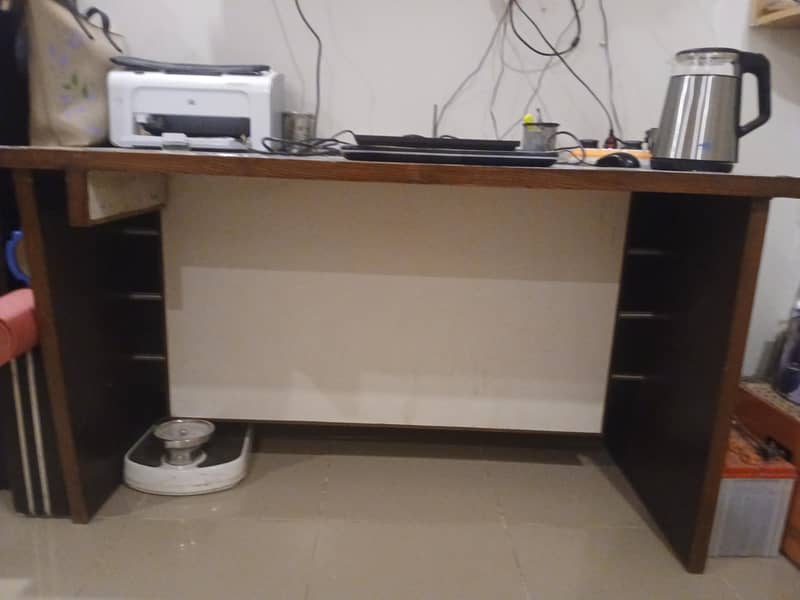 Office table 2