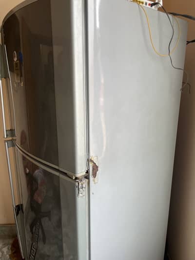 Dawlance refrigerator