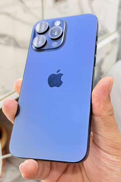 Apple iPhone 15 Pro Max Factory Unlocked