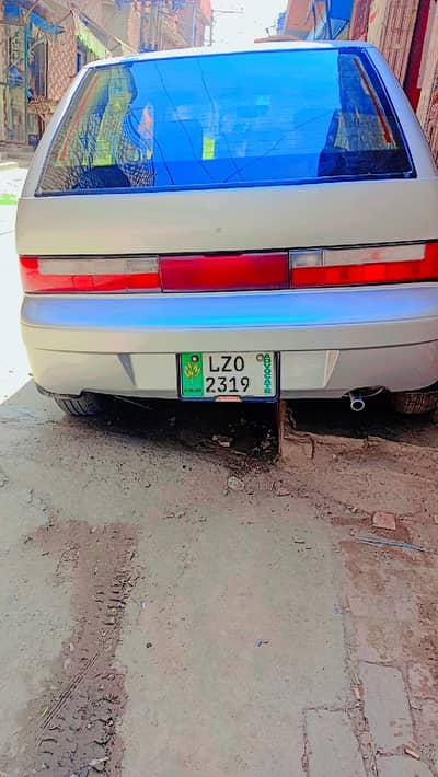 Suzuki cultus car