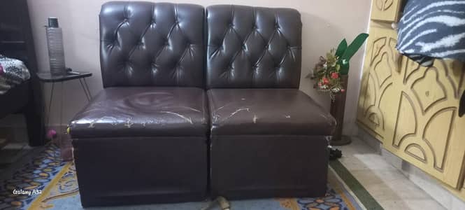 2 Single Sofa