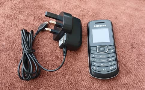 SAMSUNG GT-E1080i