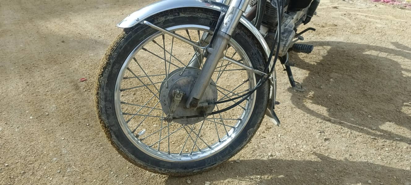 Unique 125 5