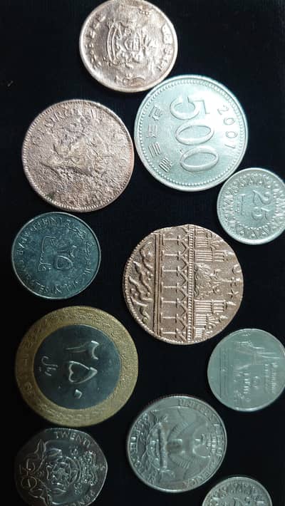 Different old currency different prices.