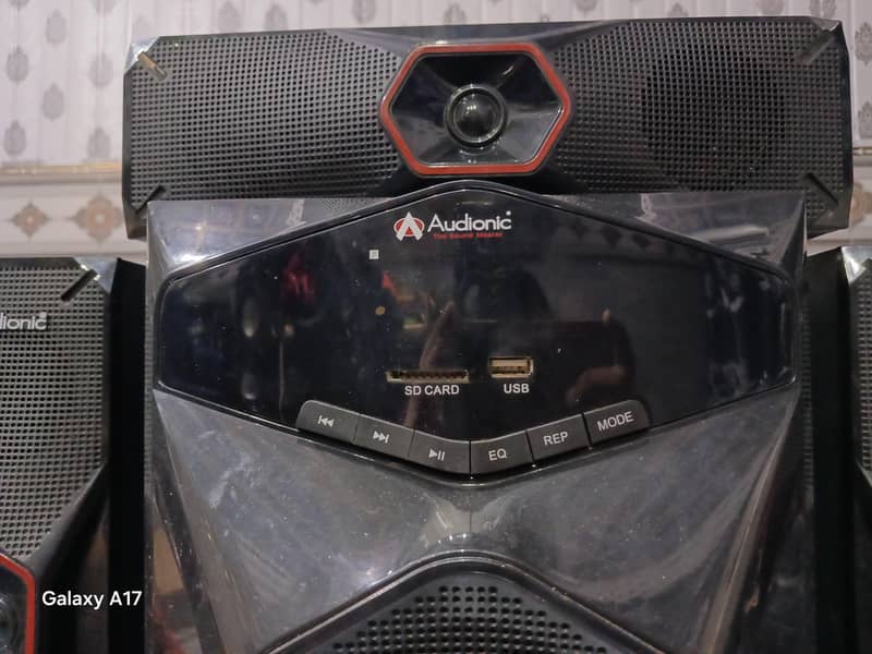 Audionic pace 8 new 3