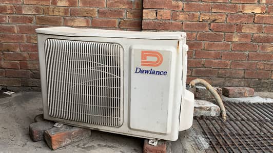 Dawlance 1.5 ton non inverter only blore sound minor baki all ok