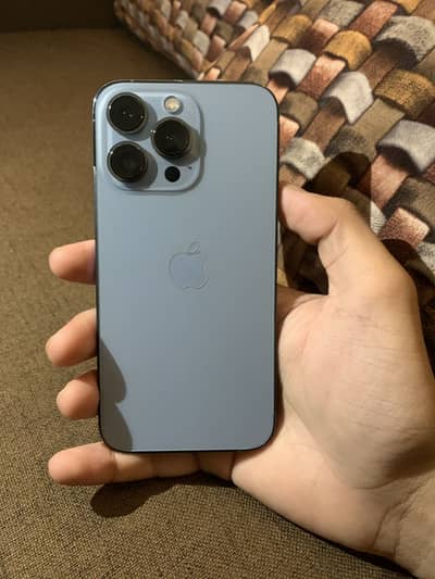 Apple iPhone 13 Pro