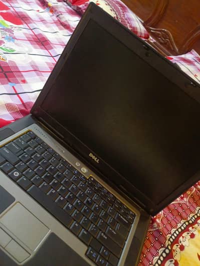 Laptop Dell latitude d531 2GB RAM 80GB Hard disk price is dead final
