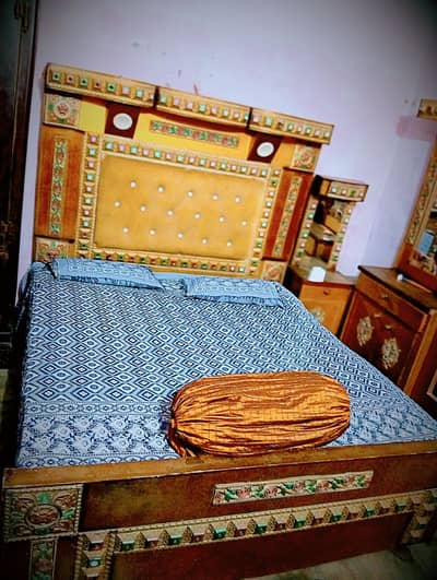 bed / 