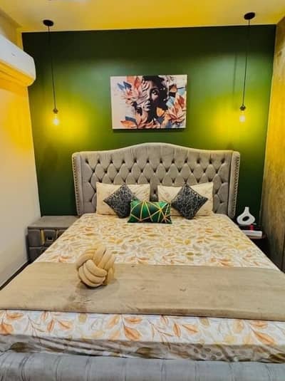 Daily basis, and weekly basis, One bedrooms fully furnished luxury apartments available for rent Gulberg greens Islamabad