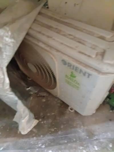 Orient non inverter AC