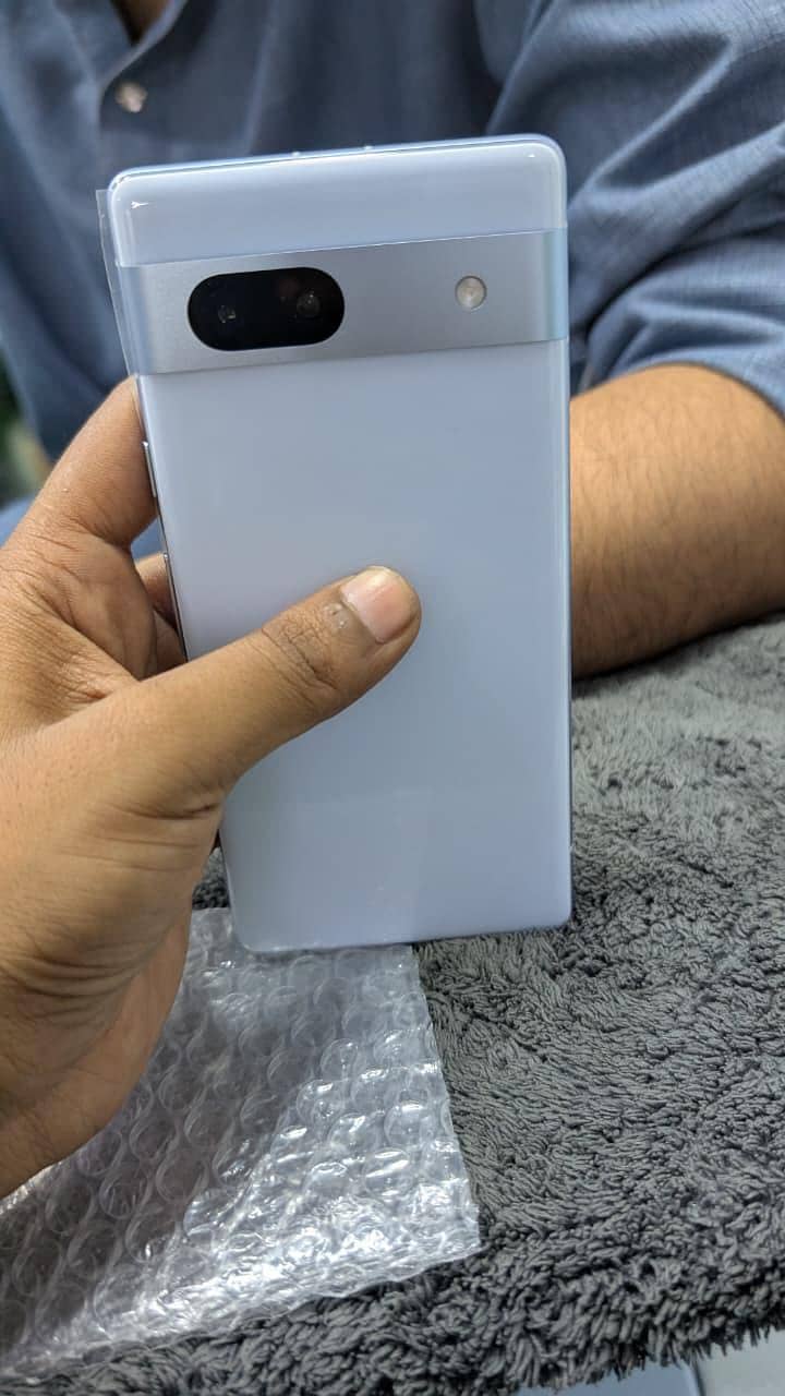 Google Pixel 7a 1