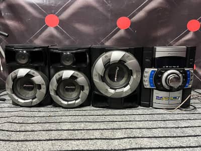 Very high quality sound speakers