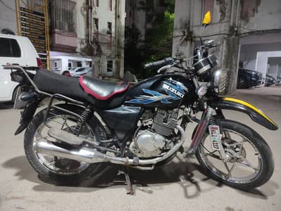 Suzuki GS 150 SE 2018