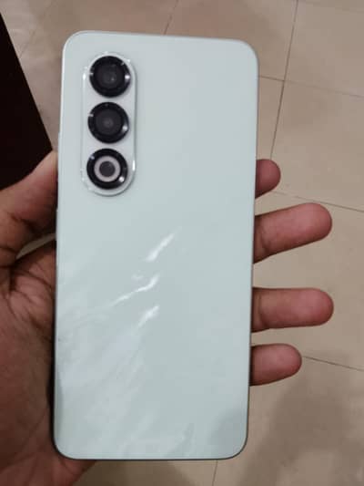 Itel s25  6/128GB Amoled display  Condition all ok  Full box