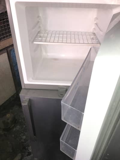 Haier Refrigerator HRF-246 | 216L | Excellent Cooling Condition