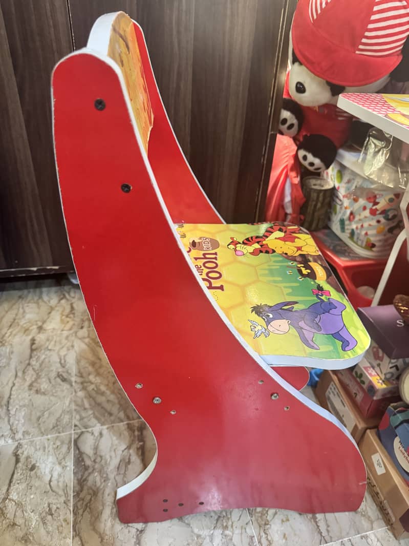 Kids study table 2