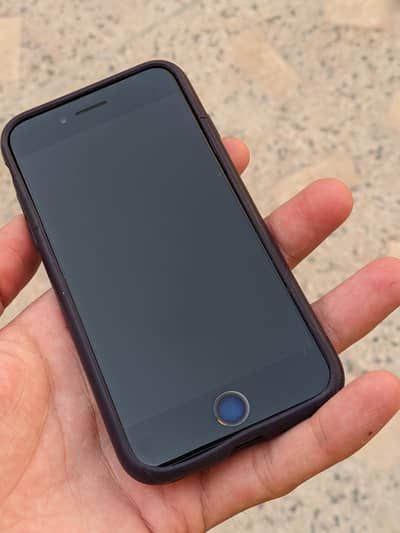 Apple iPhone SE2020